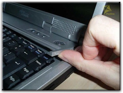 Замена клавиатуры ноутбука Fujitsu Siemens в Истре